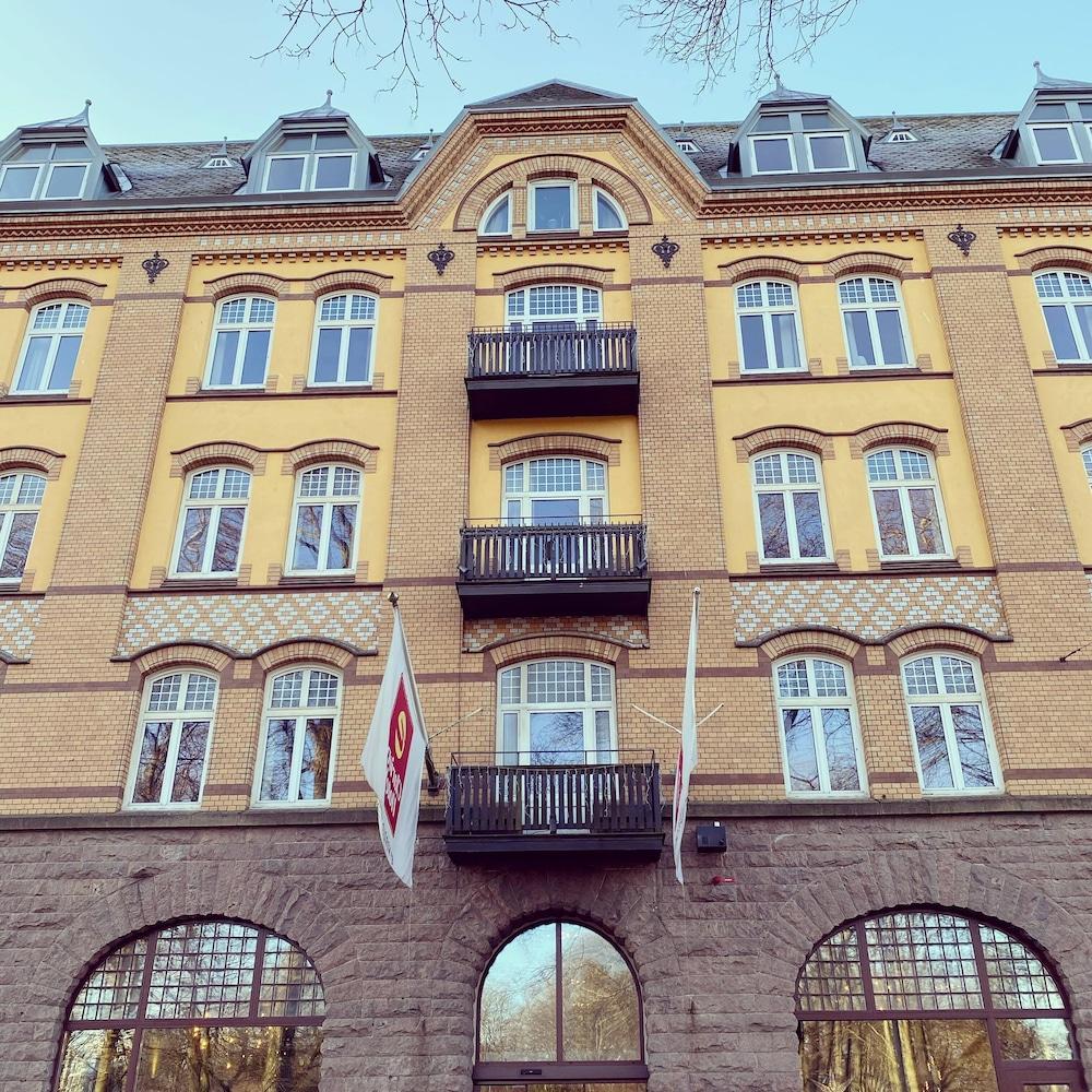 Home Hotel Norre Park Halmstad Buitenkant foto