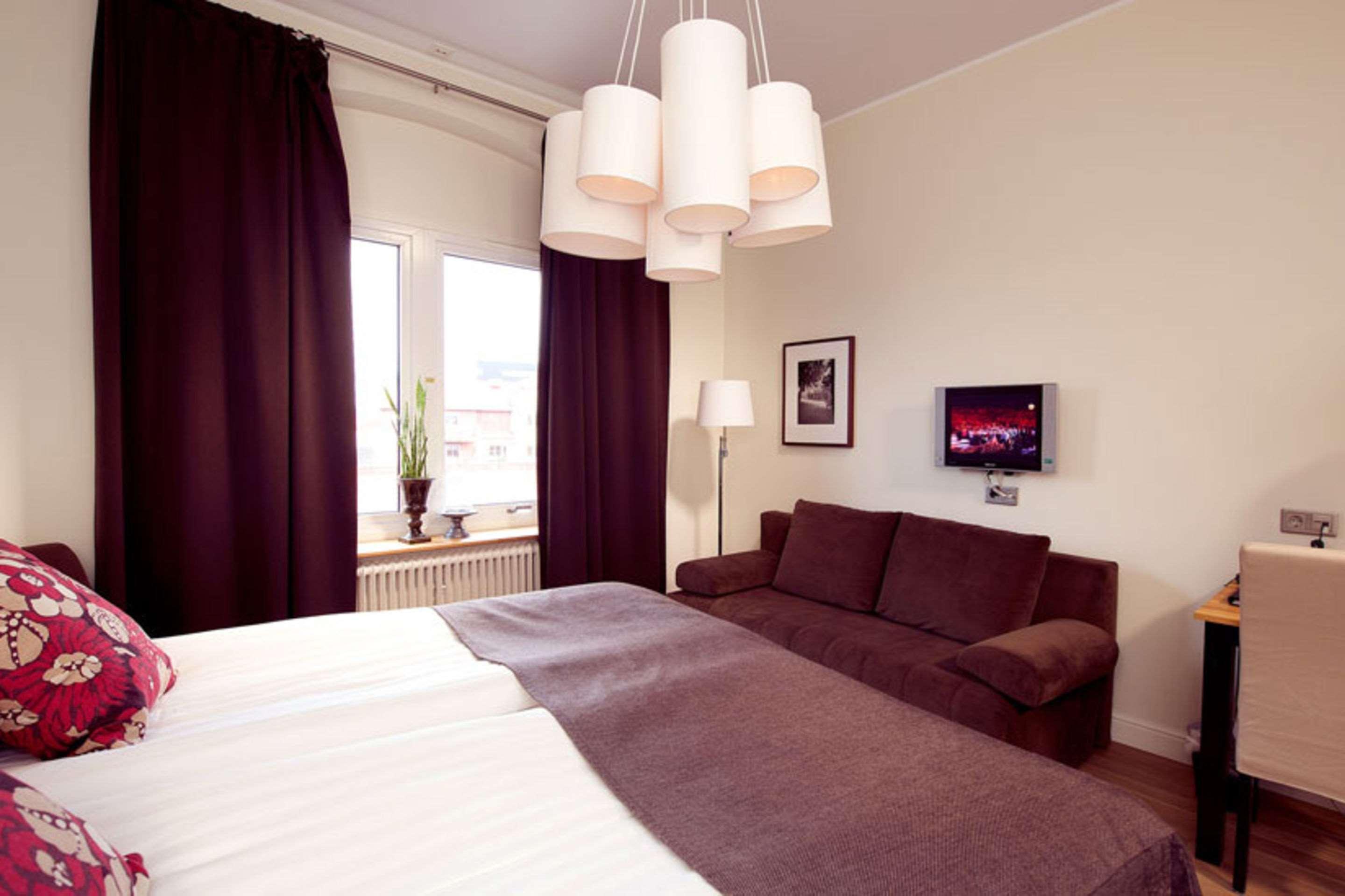 Home Hotel Norre Park Halmstad Buitenkant foto