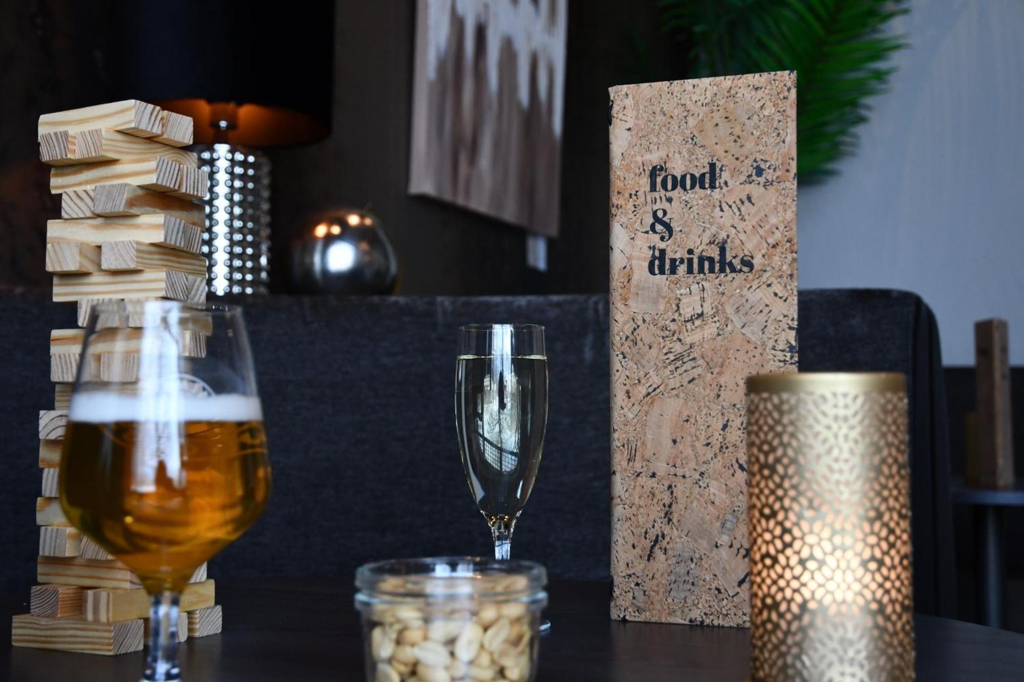 Home Hotel Norre Park Halmstad Buitenkant foto